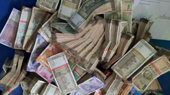 Assam Cracks Down on Illegal Moneylenders: 122 Apprehended