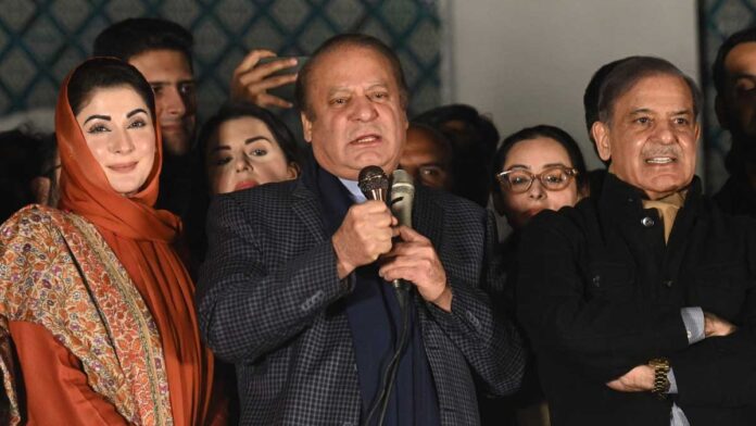 Nawaz Sharif Plans Coalition Government Amid Fractured Mandate in Pakistan